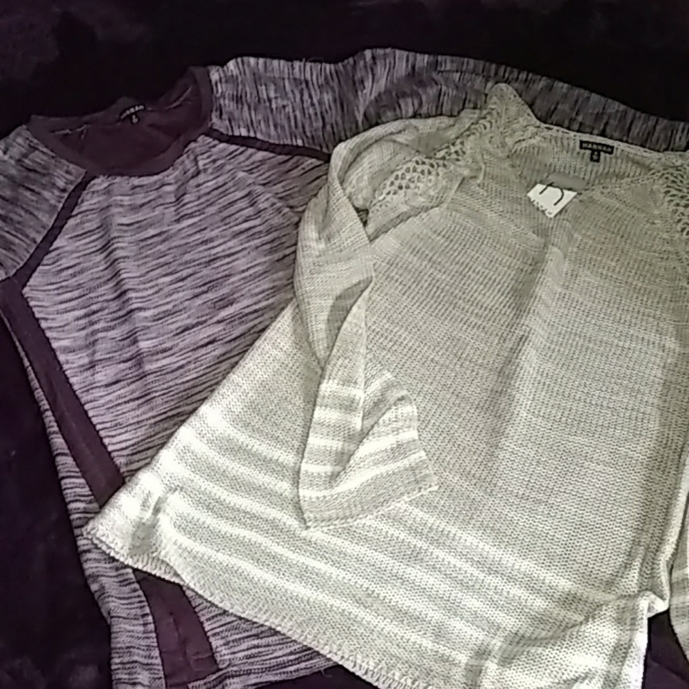 📣📣📣Set of 2 lightweight Women's sweaters🔔🔔🔔